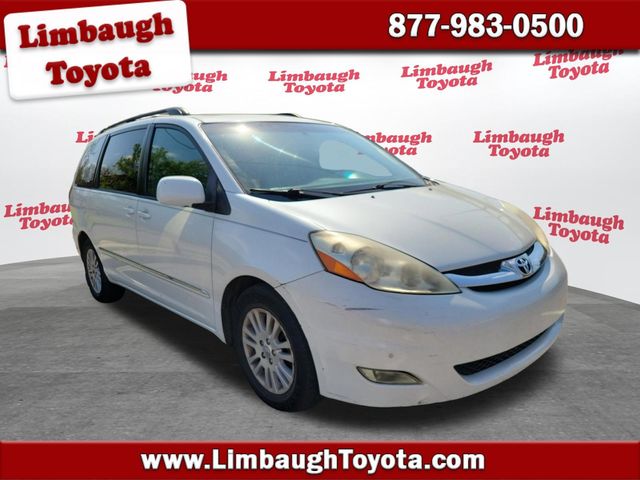 2007 Toyota Sienna 5dr 7-Passenger Van XLE FWD - 23003570 - 0