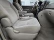 2007 Toyota Sienna LE - 22957114 - 12