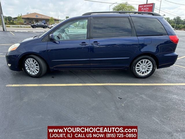 2007 Toyota Sienna XLE 7 Passenger 4dr Mini Van - 22512814 - 1