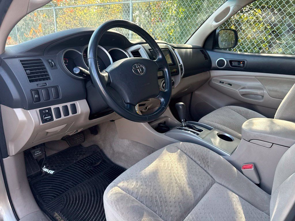 2007 Toyota Tacoma 2WD Access V6 MT PreRunner - 23100148 - 9