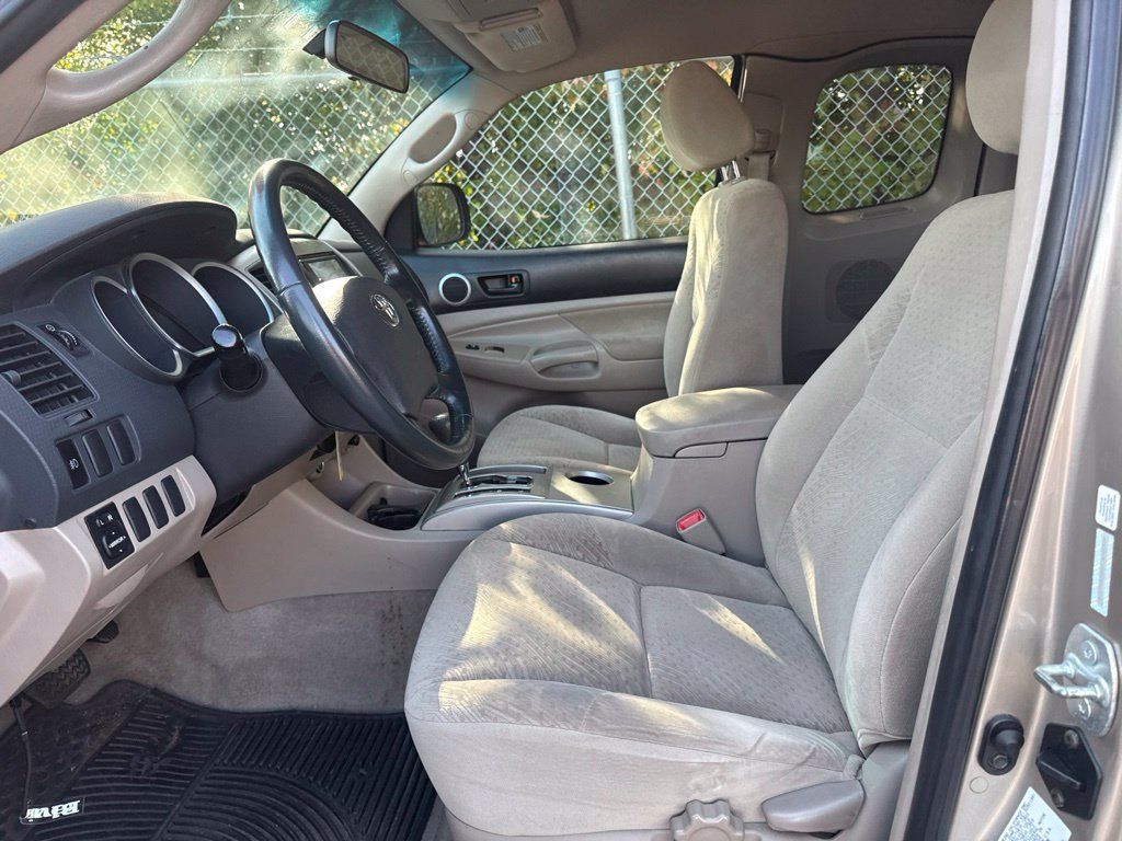 2007 Toyota Tacoma 2WD Access V6 MT PreRunner - 23100148 - 10