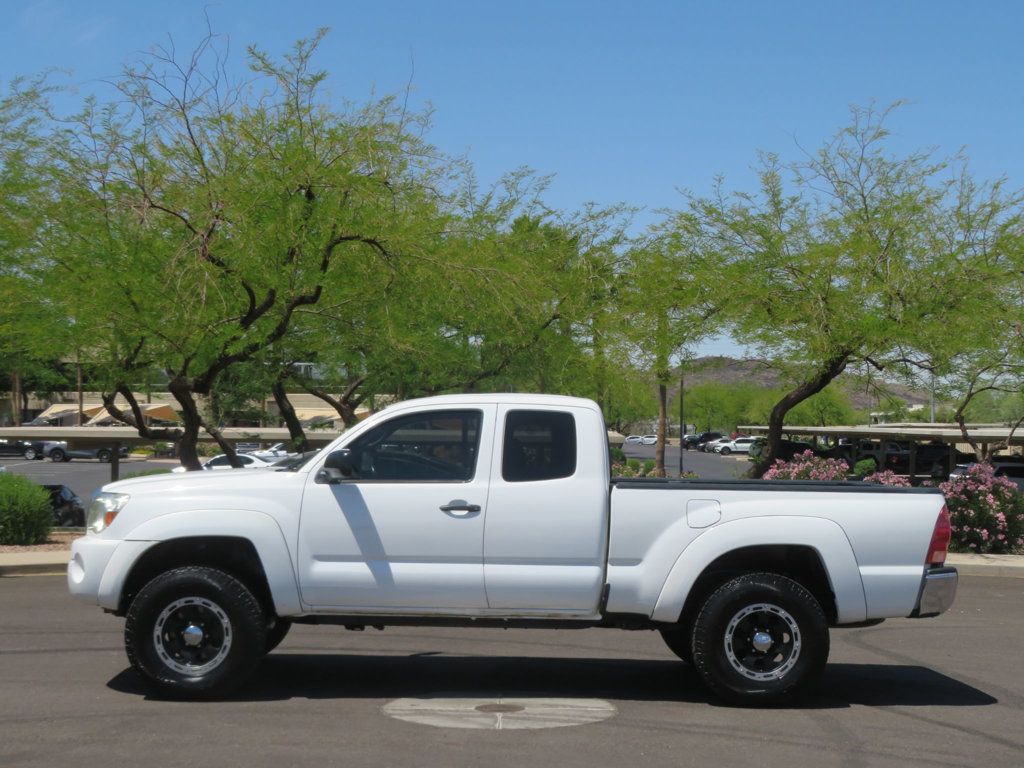 2007 Toyota Tacoma PreRunner Access Cab V6 photo 2