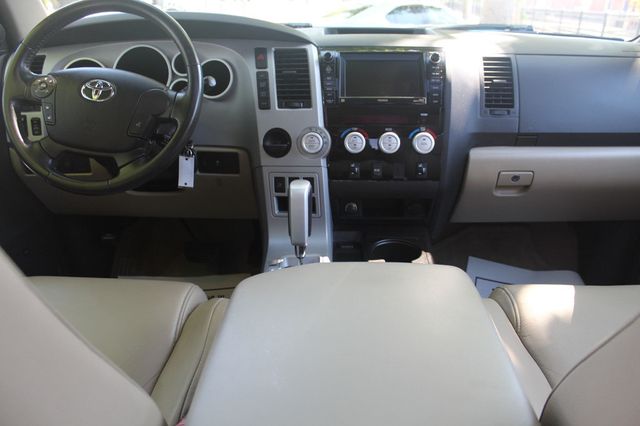 2007 Toyota Tundra 2WD CrewMax 145.7" 5.7L LTD - 22442747 - 6