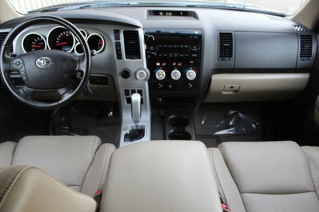 2007 Toyota Tundra ONE OWNER 4WD LIMITED W/ TRD OFF ROAD - 23083596 - 10