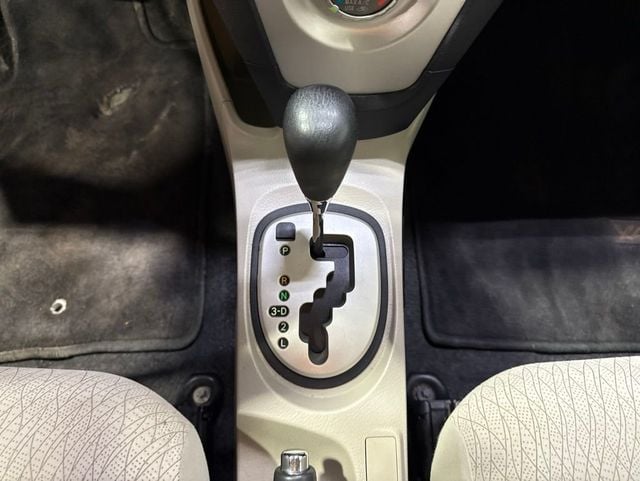 2007 Toyota Yaris 4dr Sedan Automatic - 23021053 - 13