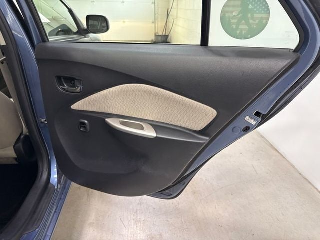 2007 Toyota Yaris 4dr Sedan Automatic - 23021053 - 25