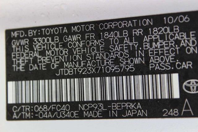2007 Toyota Yaris 4dr Sedan Automatic - 22963939 - 9