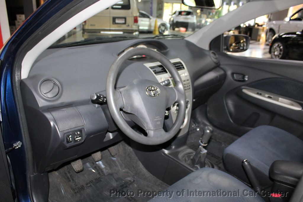 2007 Toyota Yaris 4dr Sedan Automatic S - 22939708 - 11