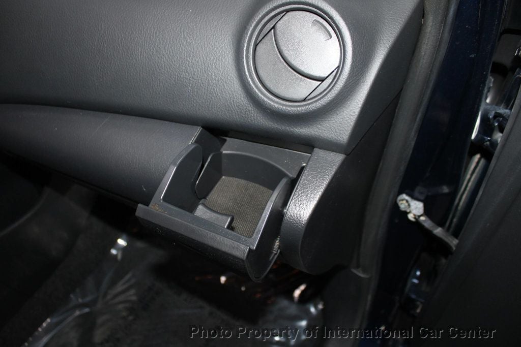 2007 Toyota Yaris 4dr Sedan Automatic S - 22939708 - 31