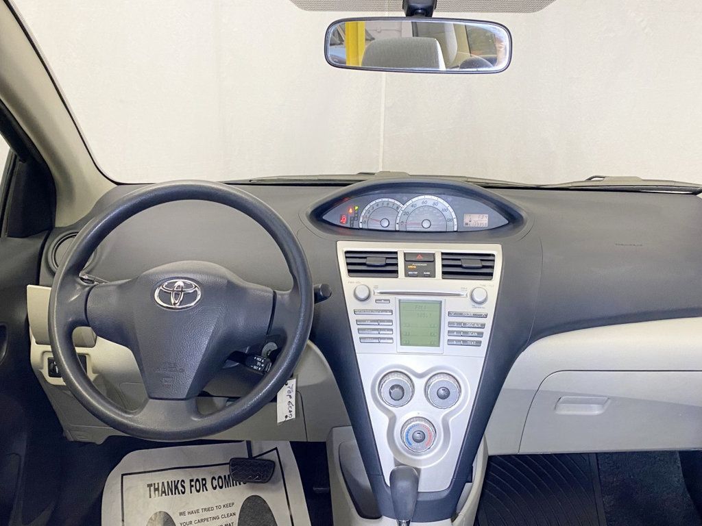 2007 Toyota Yaris 4dr Sedan Automatic S - 22710606 - 33