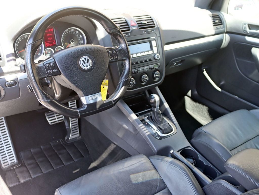 2007 Volkswagen Golf GTI 2dr Hatchback DSG - 23045720 - 10