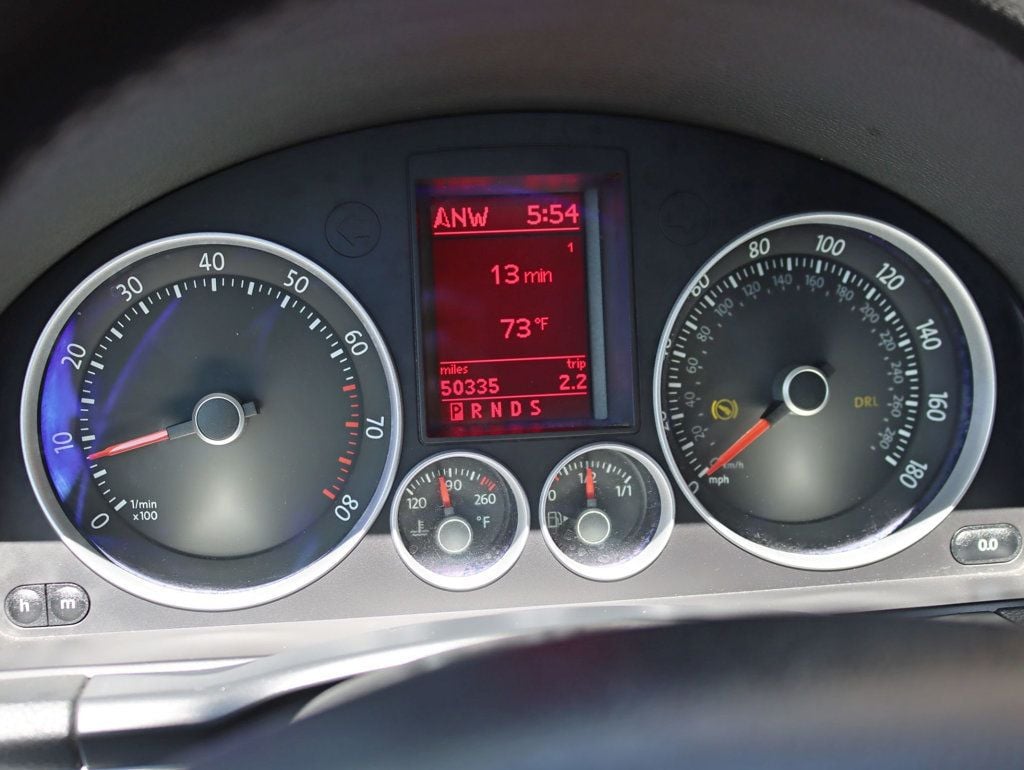 2007 Volkswagen Golf GTI 2dr Hatchback DSG - 23045720 - 12