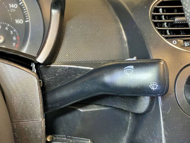 2007 Volkswagen New Beetle Convertible 2dr Automatic PZEV - 23018455 - 35