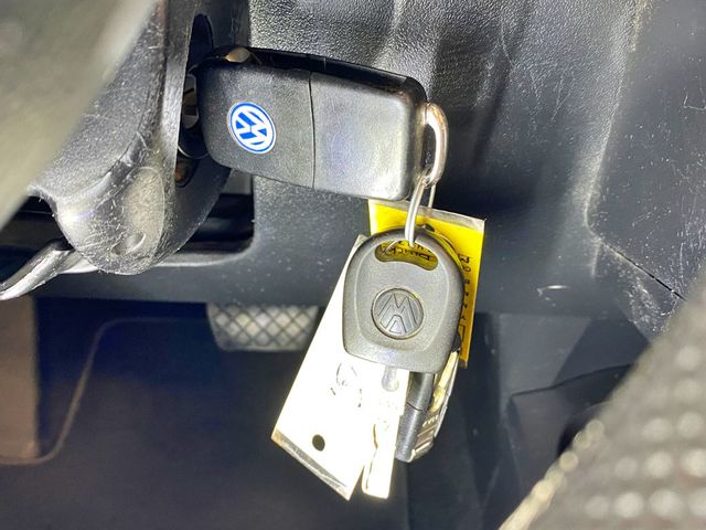 2007 Volkswagen New Beetle Convertible 2dr Automatic PZEV - 23018455 - 37