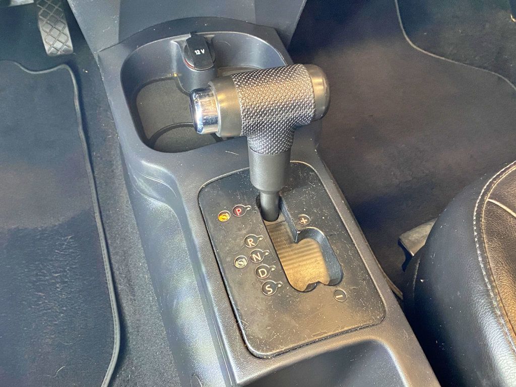 2007 Volkswagen New Beetle Convertible 2dr Automatic PZEV - 23018455 - 40