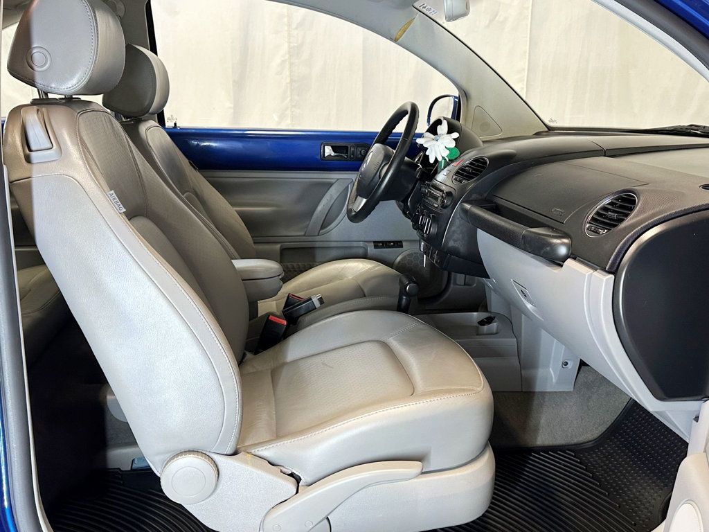 2007 Volkswagen New Beetle Coupe 2dr Automatic - 23033559 - 18
