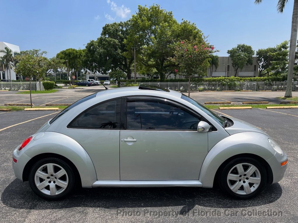 2007 Volkswagen New Beetle Coupe Automatic Sunroof - 22559005 - 5