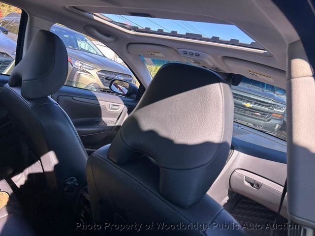 2007 Volvo S60 2.5T - 22935769 - 9