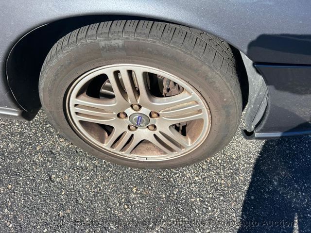 2007 Volvo S60 2.5T - 22935769 - 10