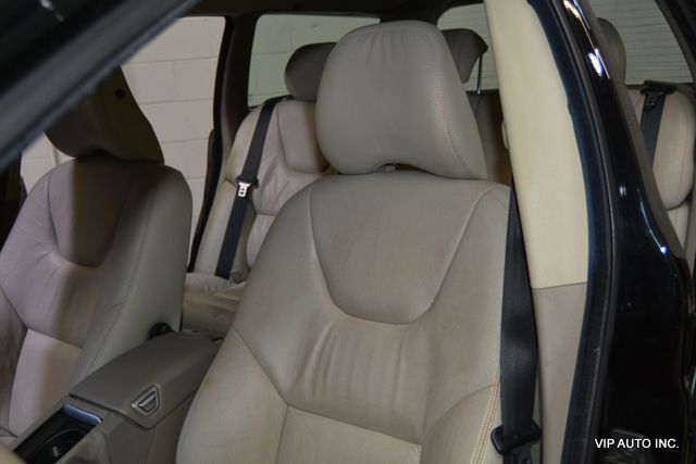 2007 Volvo V70 2.4 Wagon 4D - 23012292 - 13
