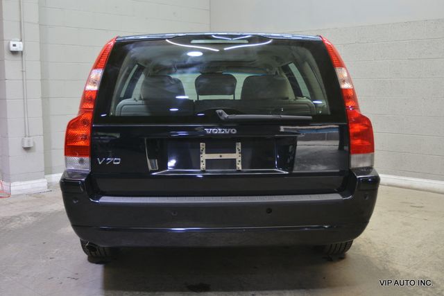 2007 Volvo V70 2.4 Wagon 4D - 23012292 - 34