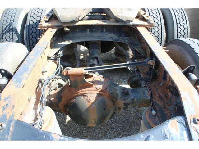 2007 Volvo VNM 6X4 2dr Conventional New Generation - 22929897 - 9