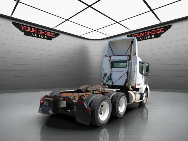 2007 Volvo VNM 6X4 2dr Conventional New Generation - 22929897 - 6