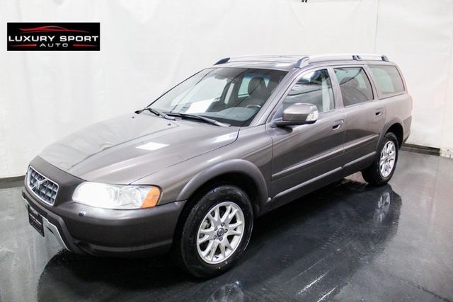 2007 Volvo XC70 Wagon Premium Convenience Pkg Moonroof AWD - 22737794 - 0