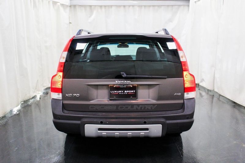 2007 Volvo XC70 Wagon Premium Convenience Pkg Moonroof AWD - 22737794 - 3