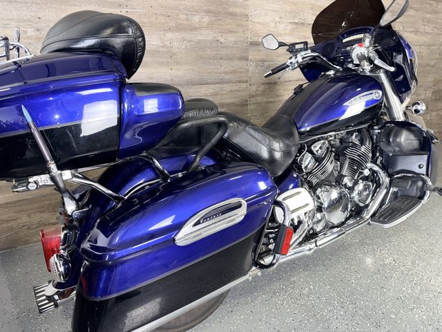 2007 Yamaha Royal Star Venture Midnight SUPER CLEAN! - 23098680 - 2