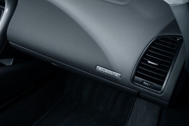 2008 Audi R8 Coupe Quattro photo 13