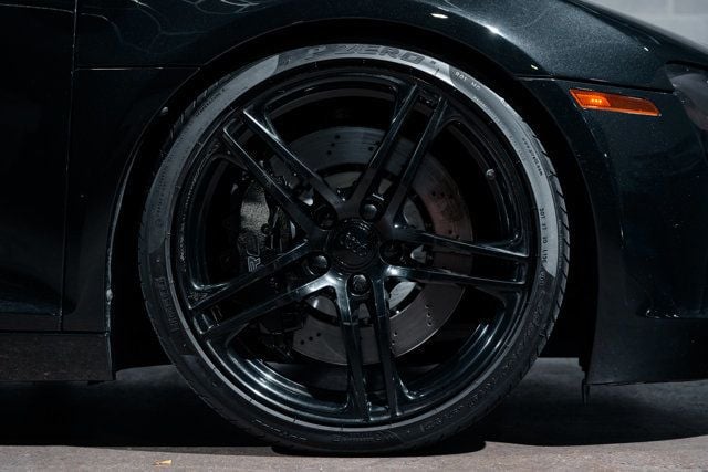 2008 Audi R8 Coupe Quattro photo 36