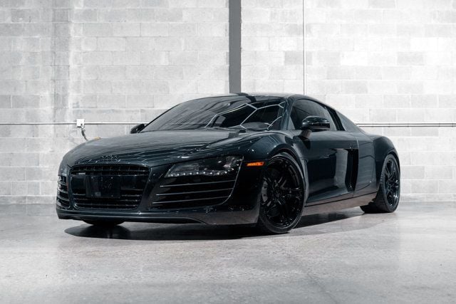 2008 Audi R8 Coupe Quattro photo 3