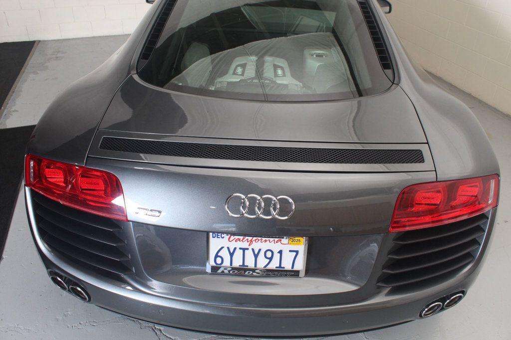 2008 Audi R8 Coupe photo 16