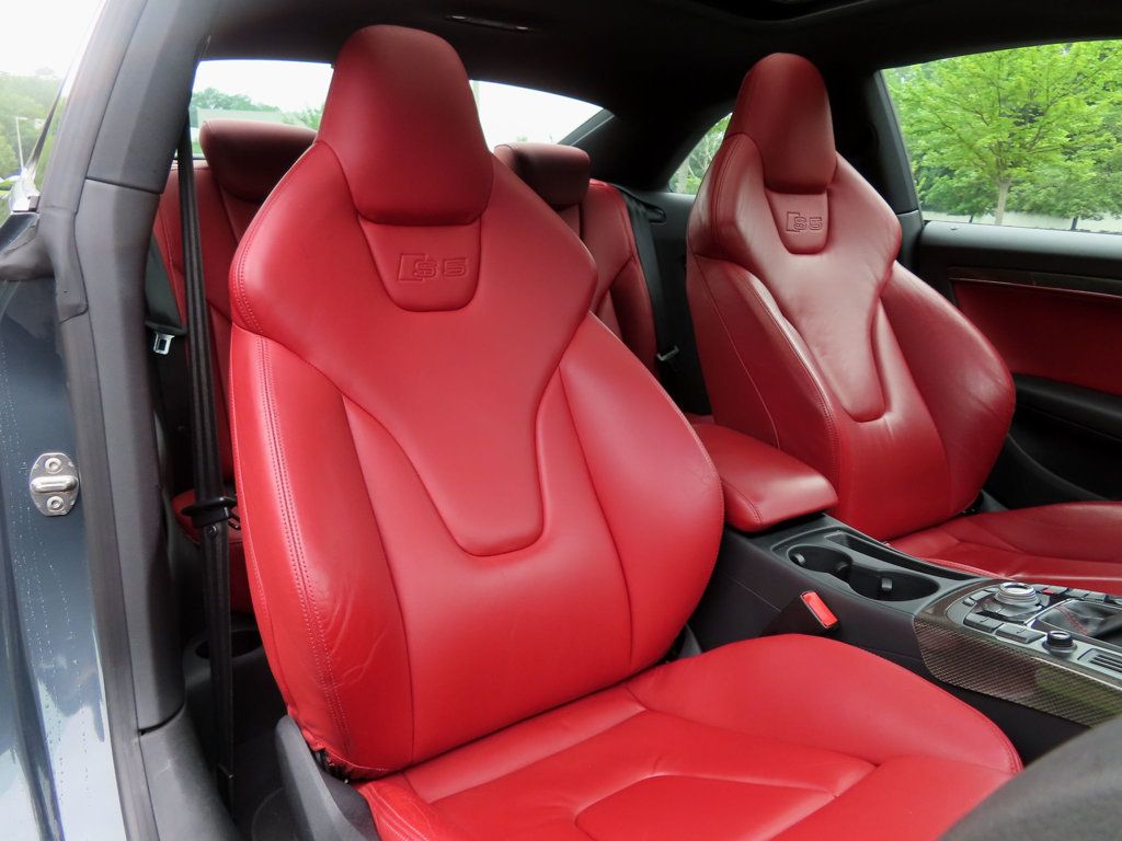 2008 Audi S5 photo 25