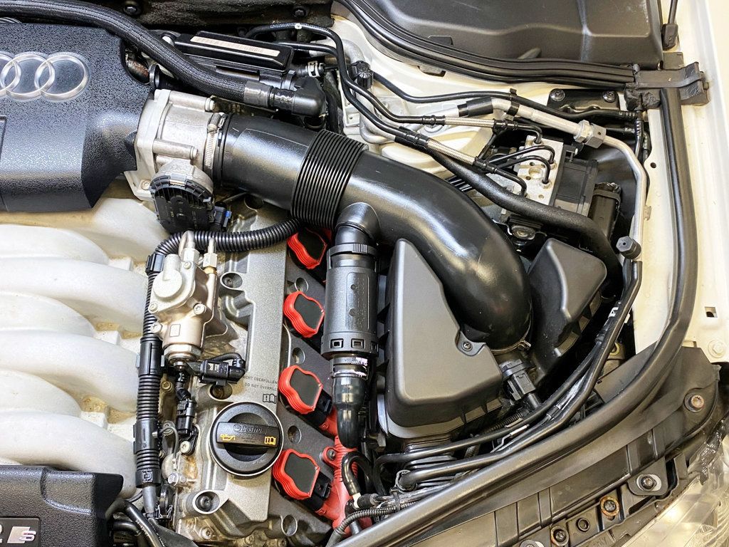 2008 Audi S8 4dr Sedan - 22921666 - 19