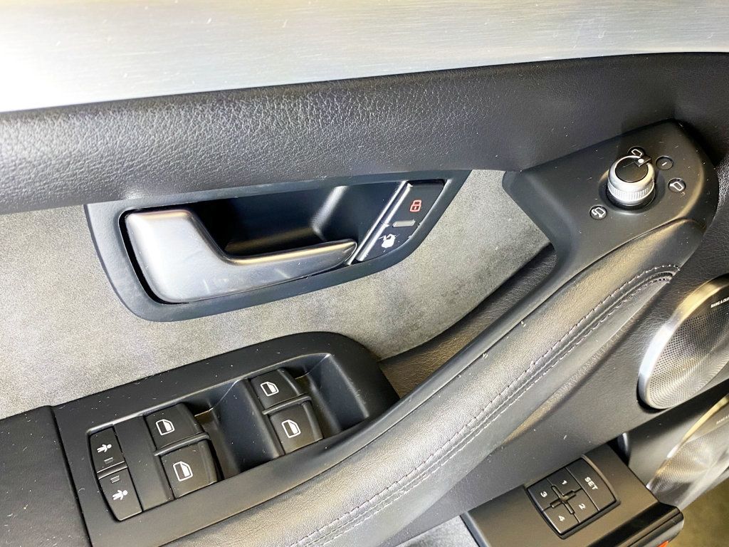 2008 Audi S8 4dr Sedan - 22921666 - 22