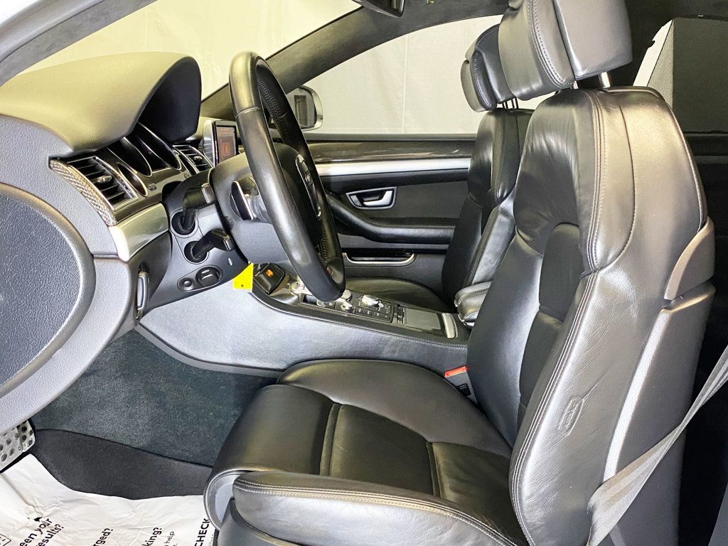 2008 Audi S8 4dr Sedan - 22921666 - 27