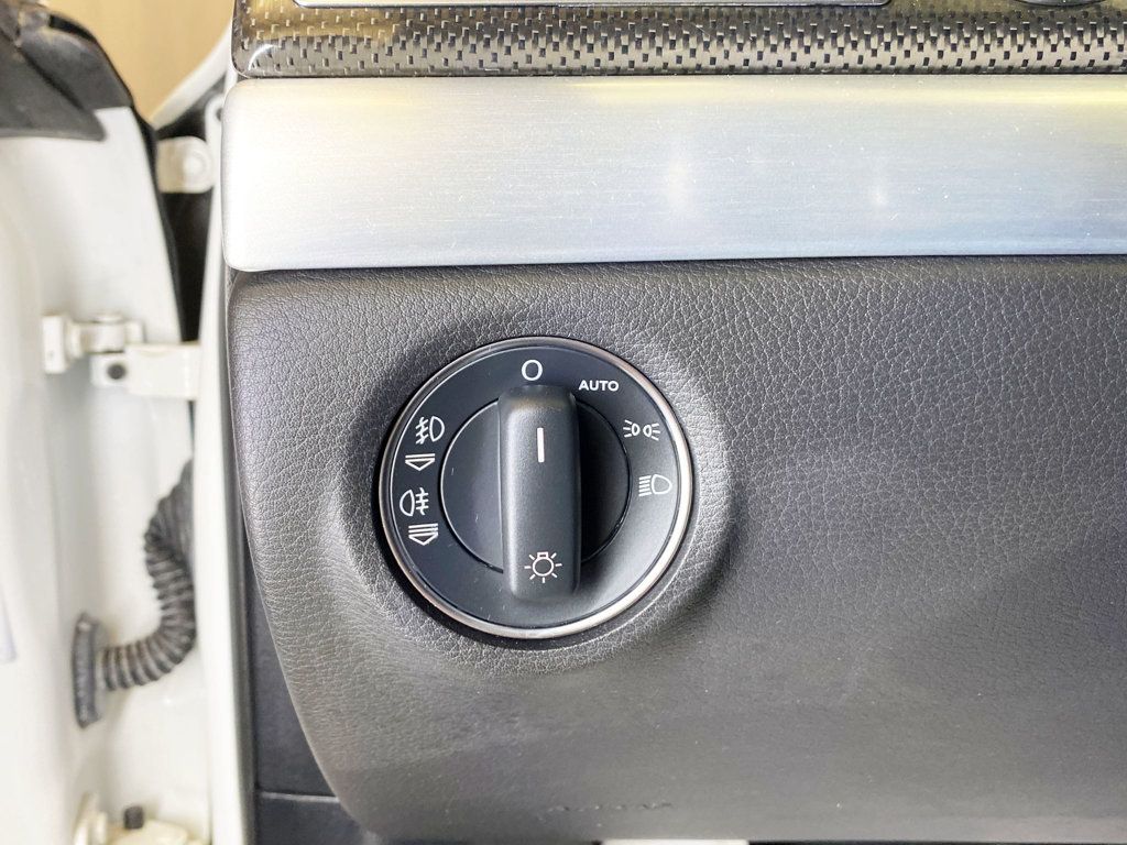 2008 Audi S8 4dr Sedan - 22921666 - 32