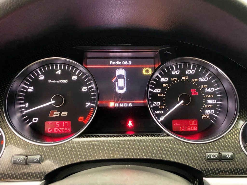 2008 Audi S8 4dr Sedan - 22921666 - 39