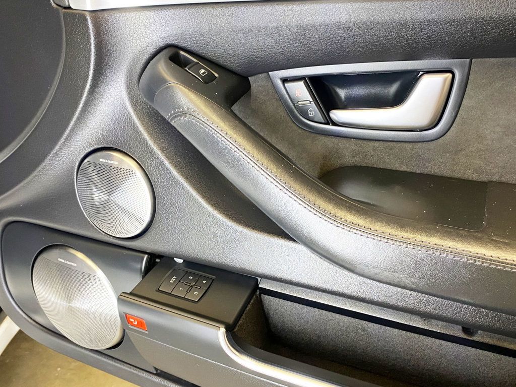 2008 Audi S8 4dr Sedan - 22921666 - 51