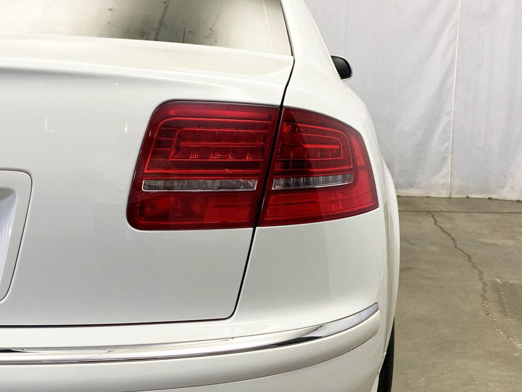 2008 Audi S8 4dr Sedan - 22921666 - 6