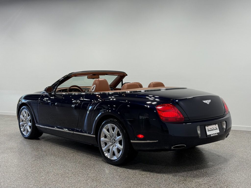 2008 Bentley Continental GT 2dr Convertible - 23012672 - 24