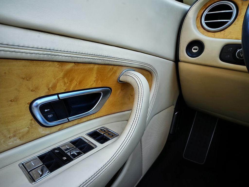 2008 Bentley Continental GT 2dr Convertible Clean Carfax Florida Car - 23005237 - 27