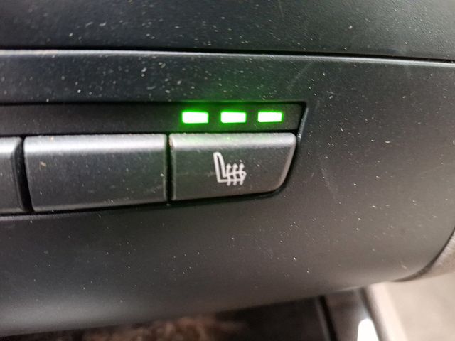 2008 BMW 1 Series 135i - 22985551 - 21