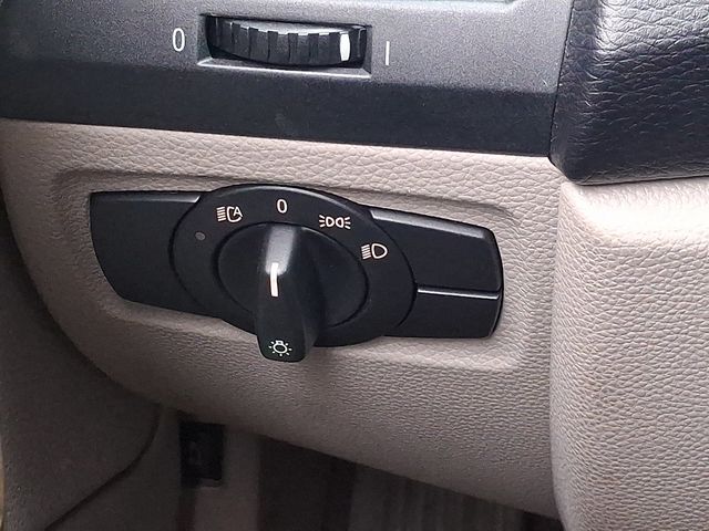 2008 BMW 1 Series 135i - 22985551 - 23