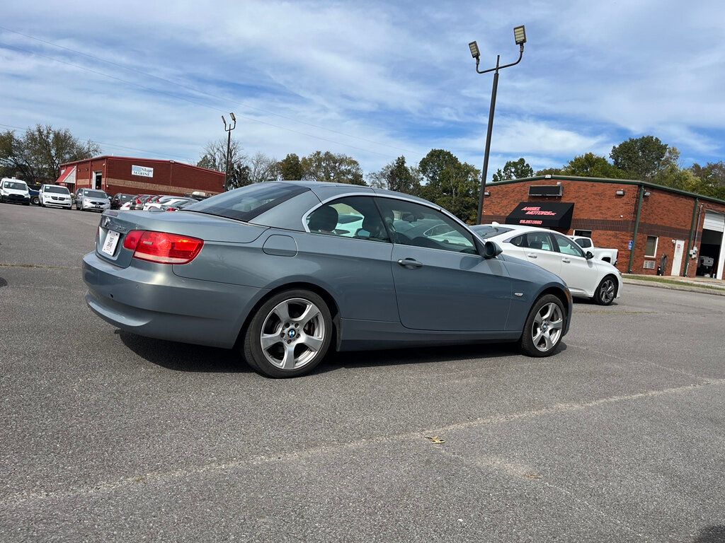 2008 BMW 3 Series 328i - 22933378 - 3