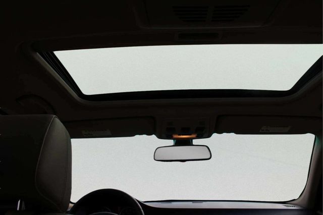 2008 BMW 3 Series 328i - 22973498 - 8