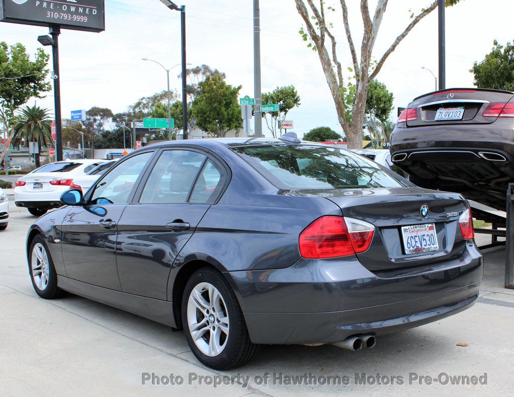2008 BMW 3 Series 328i - 23062720 - 4