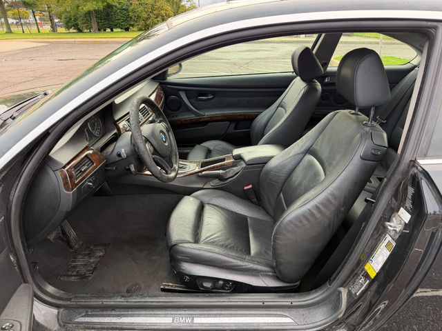 2008 BMW 3 Series 328xi, AWD, PREMIUM, SUNROOF, HEATED SEATS, LEATHER, SPORT PKG - 23081152 - 5